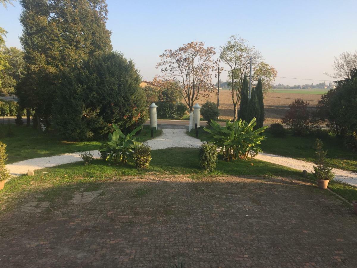 Villa Pacchioni Cavezzo Buitenkant foto